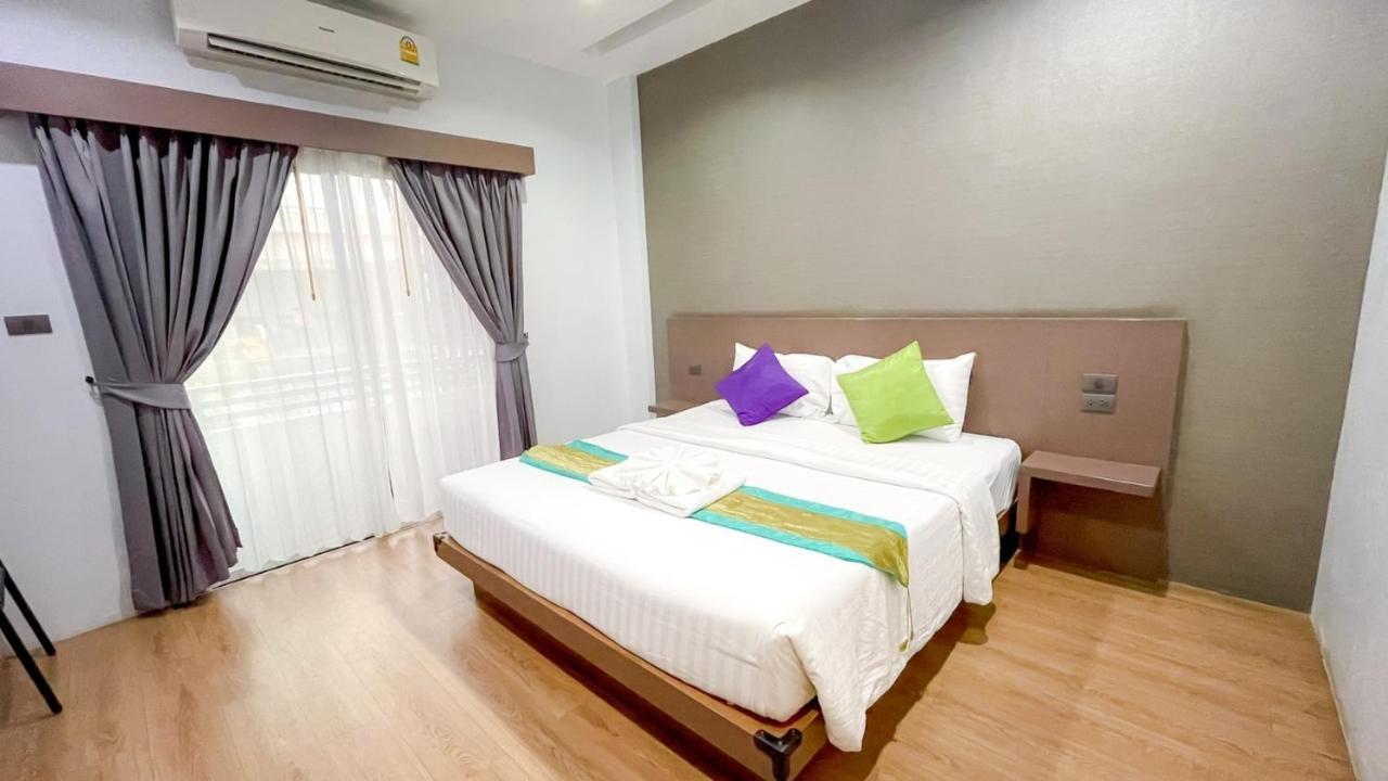 The S.G Hotel Buriram Extérieur photo