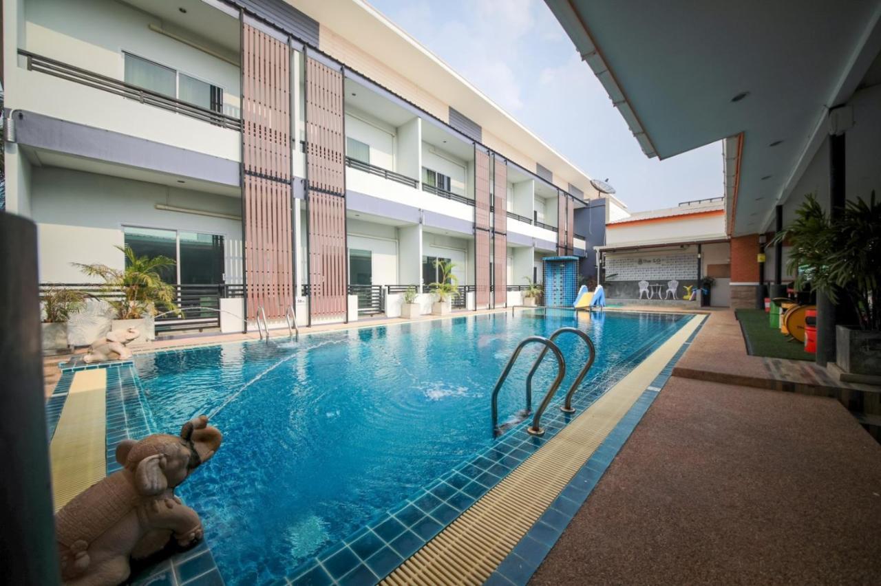 The S.G Hotel Buriram Extérieur photo