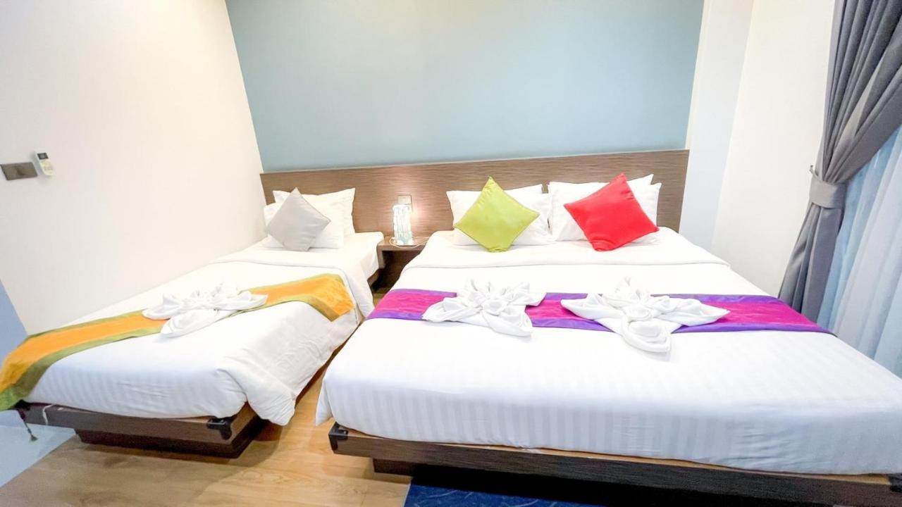 The S.G Hotel Buriram Extérieur photo