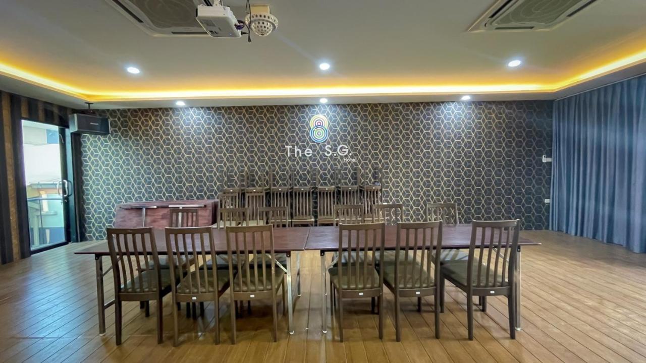 The S.G Hotel Buriram Extérieur photo