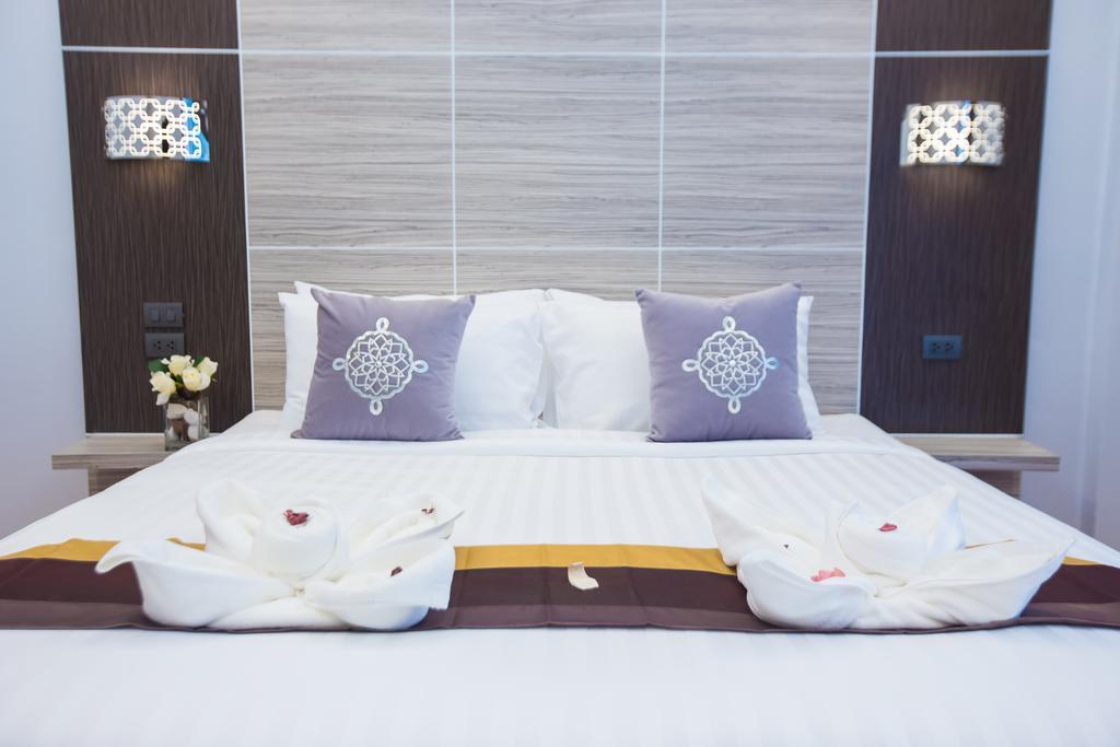 The S.G Hotel Buriram Extérieur photo