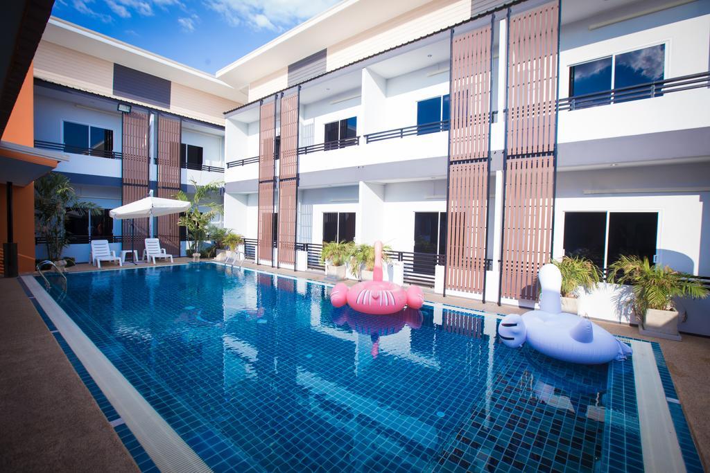 The S.G Hotel Buriram Extérieur photo