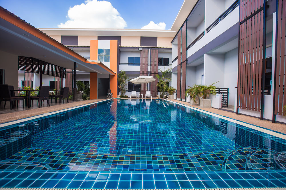 The S.G Hotel Buriram Extérieur photo